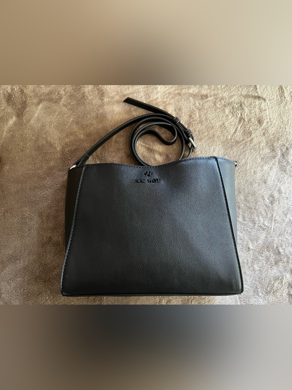 Nine West cross body leather purse